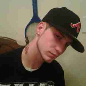 me this is me what u think let me know