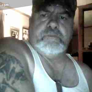 NAVYSEAL BIG GUY WITH A BIG HUNGER TO MAKE WOMEN PUR MAKE MY NITE