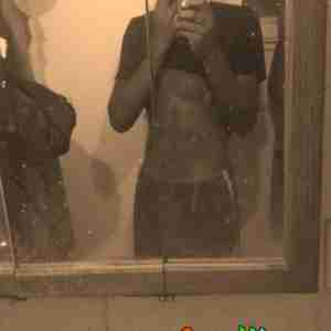 Me<3 If u want to know me more text me 610-333-7847 Sexy