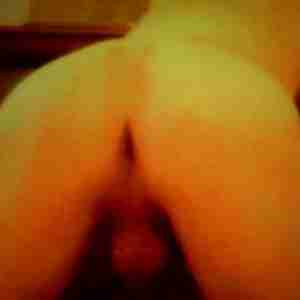 just being open and hoping to find others male/ and femalea who like me for who i am. Wanting to share myself openly horny