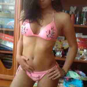 daheim bikini  teen  bikini titten