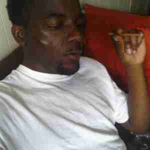 Long strokez  lip bitin