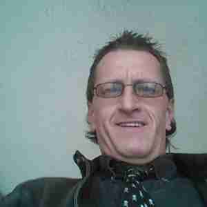 ALWAYS READY  sex slender average body honest respectful trustworthy gentleman