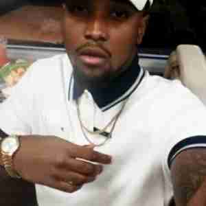Me  Check me out