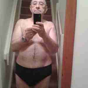 Just me! The pics are self explanatory. Who wants a new daddy?