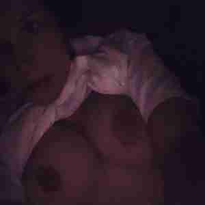 U like? Sexy Milf Female  hot milf naked