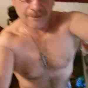 Horny country boy Looking for mature females that are looking for a good hot time!!! Looking