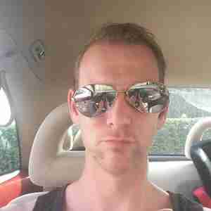 Hi girl martyn here and iv got my own flat and I drive Hi girls Martin here and we'll I am looking for  some fun and games 