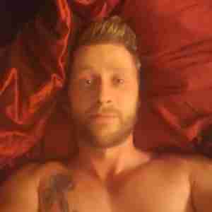 Me Looking for new ppl to chat and hangout. Cock  bisexual bicurious sexy grand rapids