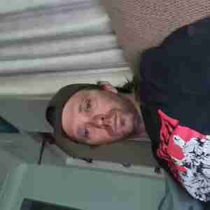 Mr Hi im 40 and keen for anything Up for sex and or anything