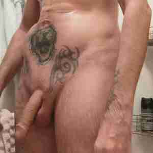 Photos 6ft 2 blue eyed well hung straight male Adult photos