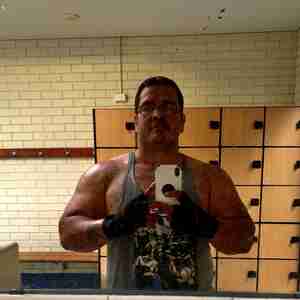 This is me Traing to keep strong and healthy Healthy