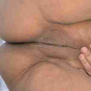 Looking for fun Having fun and looking for fun Latina, milf mom married