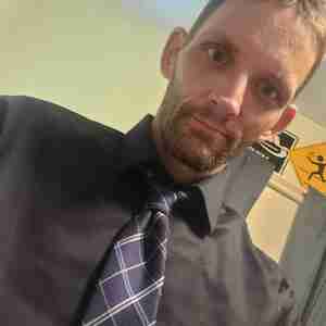 That guy Yes I am that guy for you no strings attached hot me up ladies Men sex