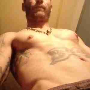 DboyzBig9 I'm currently single. I'm in Middleburg Florida. Lonely an need someone to hangout with. Just looking for someone
