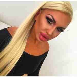 A bit off everything I’m a 26 years old canadian bimbo. I’ve filmed aprox 50 adult scenes . Nominated twice for an AVN