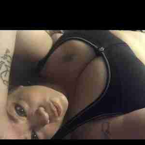 Chas1brian2 Happily married couple looking to have ffm fun Threesome