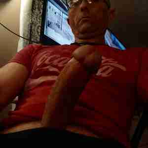 Lonely What you see is it.  Can be yours,  come get it. Male big dick cock