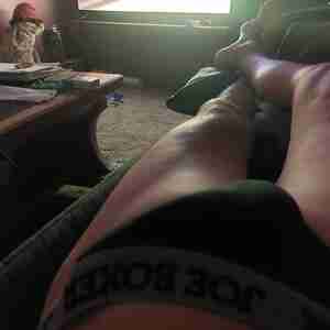 Make her cum alot Would prefer 2 or 3 women to take advantage of me Anal sex