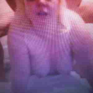 Adult pics Pics of me.100% legit. Selfies