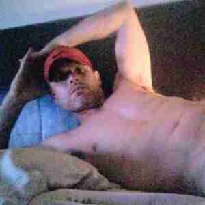 Ready I want to fuck and please all these chicks White boy