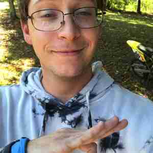 Just me vibing I’m a big hiker, 420 friendly and love edm music #justvibing #edm