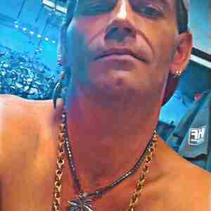 Looking for Wichita ks Women Around the Wichita ks and near by cities No strings attached