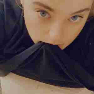 Wanna have some fun Anything and everything getting a little frisky at work Work tits blonde bathroom
