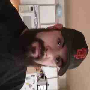 Divorced and looking for new friends I'm newly divorced and looking for friends and hook ups with nsa! I'm 33 6'4 245 Shaved