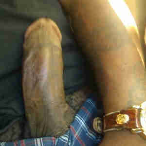 Looking for wemon or couples in ocala fl I'm a straight black man with a bbc looking to share my cock with single wemon or