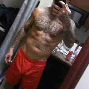 Moneybags 39, tattooed, decent shape and my dick game is strong. NSA FWB DTF good