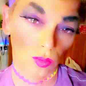 Me Just me looking cute ? Genderfluid crossdressing