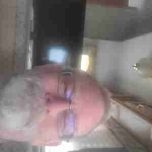 Man looking for women 59 just divorced ready to go Looking for pussy to eat