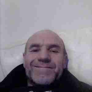 It's me Uncomplicated hands on gentleman who is looking for some company Werrington