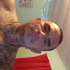 Ready able and willing Looking for a fuck buddy Ebony, white mexican