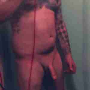 The one for you I love to eat pussy and have them cum all over my face Hard and horny