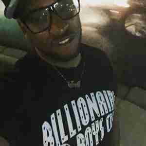 Me Imma freak. I’m down for whatever, just get me lit ?. I dare you!!! #Threesomes #Couples #Poly