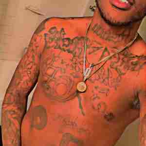 Hennessy I am truly a good nasty freak, I love to satisfy my partner to the fullest ??? 
Anything goes. HennessyChoc