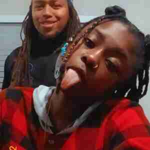 Me Nesha Couple