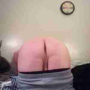 Pics 4 u Picsof my ass #analslut, gangbangme
