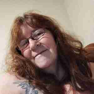 Newly single need fun I'm a mature woman seeking men for casual encounters Seeking men