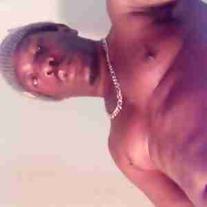 Me Shirt off Sexy