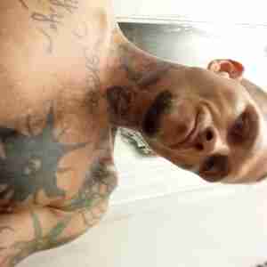 That's what it is I'm 5'9 185 lbs I y blue eyes the rest u have to find out Pics