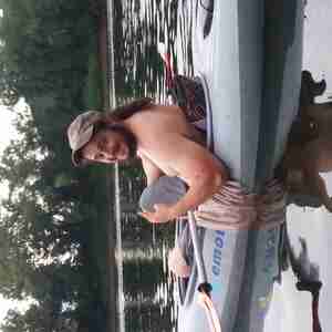 Me :) Hope you find what your looking for :) Hot outdoor kinda guy