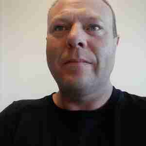 Man of 48 looking for a woman who wants to have some fun I'm a mature open minded man of 48 who is looking for a woman who