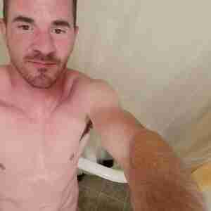 JJ Looking for some fun Good looking guy