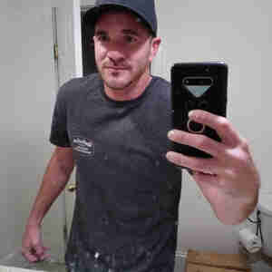 JJ Looking for some fun Good looking guy