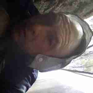 BabeGabe Hispanic medium build 5'10'brown eyes looking for a fuk buddy, friend wit benefits Netflix and chill maybe more