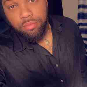 Me Me being clean dressed. Keeping it classy but nasty Gentlemen. Wild