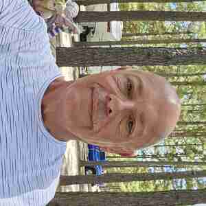 Me in all my glory Loving fun willing to try anything that feels good ? Blue sky at lake Livingston